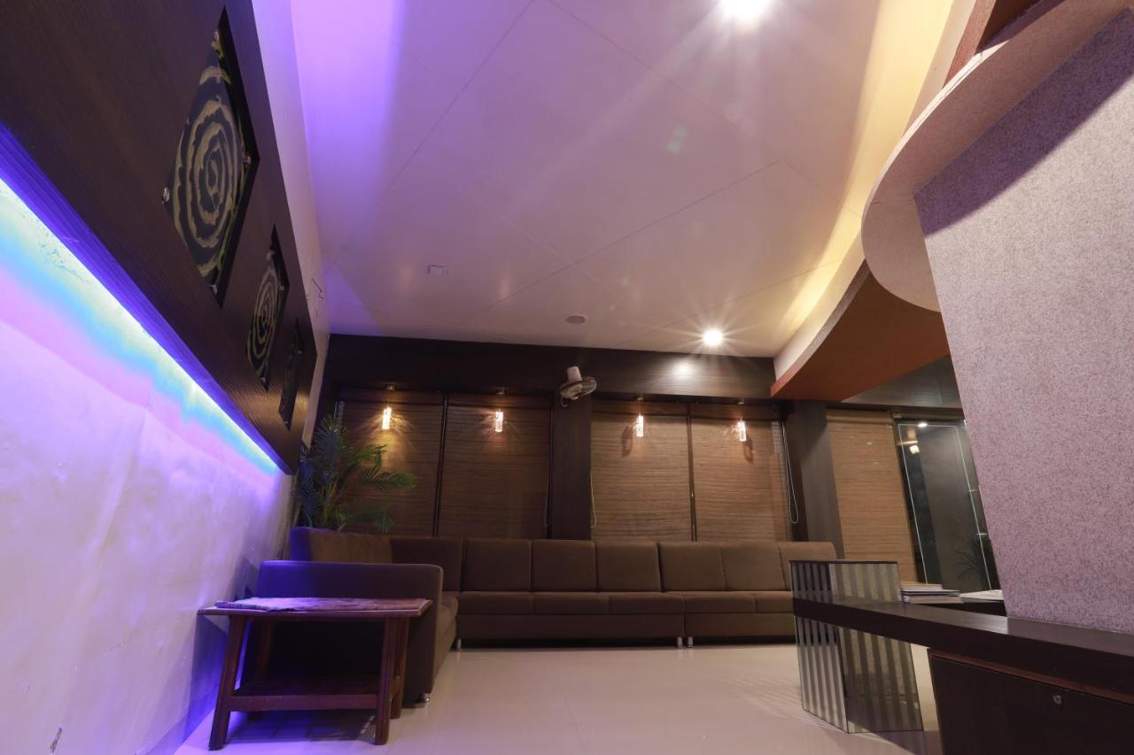Hotel Darshan Amreli Zewnętrze zdjęcie