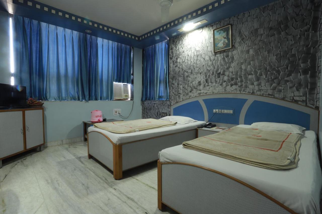 Hotel Darshan Amreli Zewnętrze zdjęcie