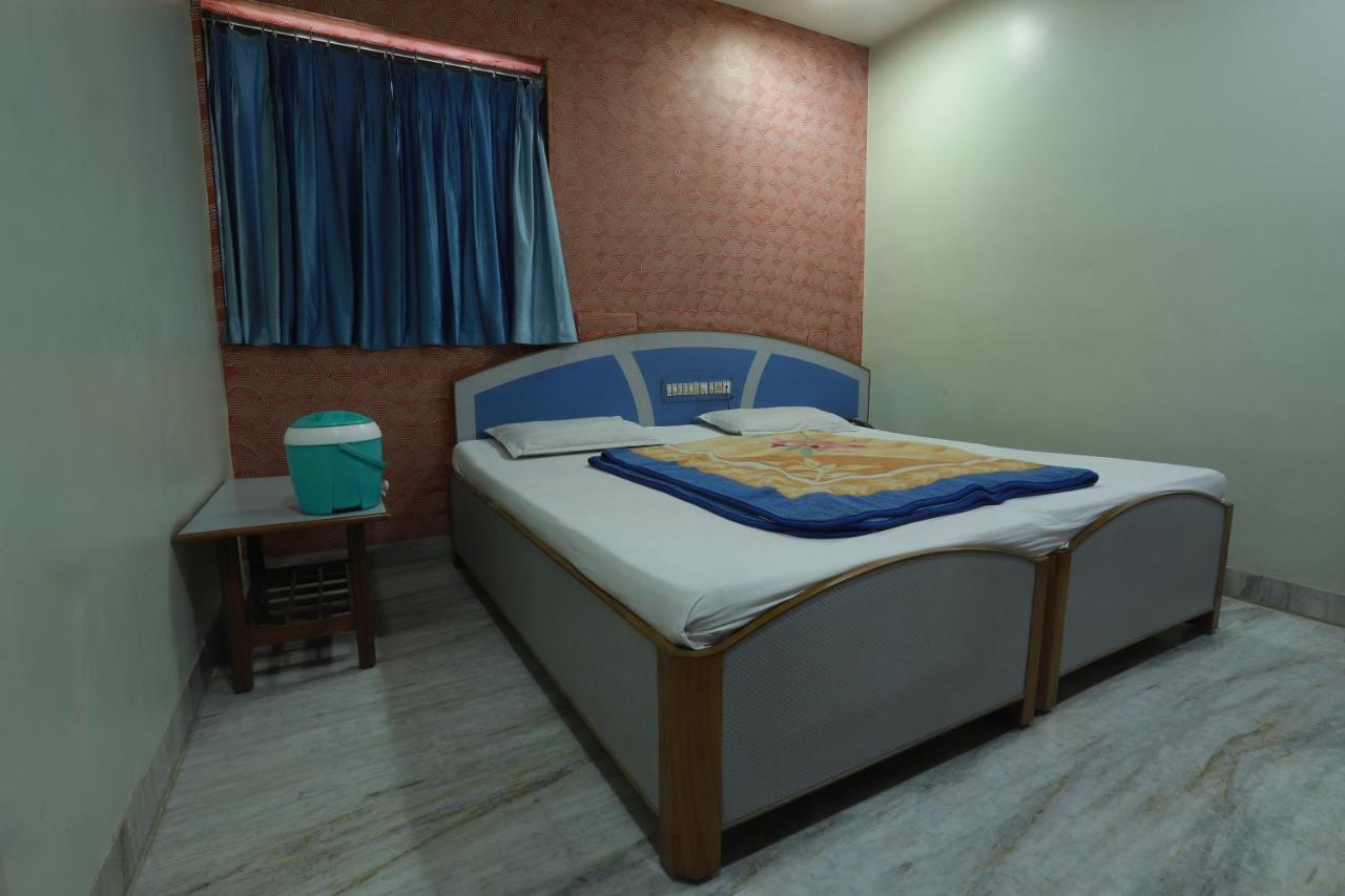 Hotel Darshan Amreli Zewnętrze zdjęcie